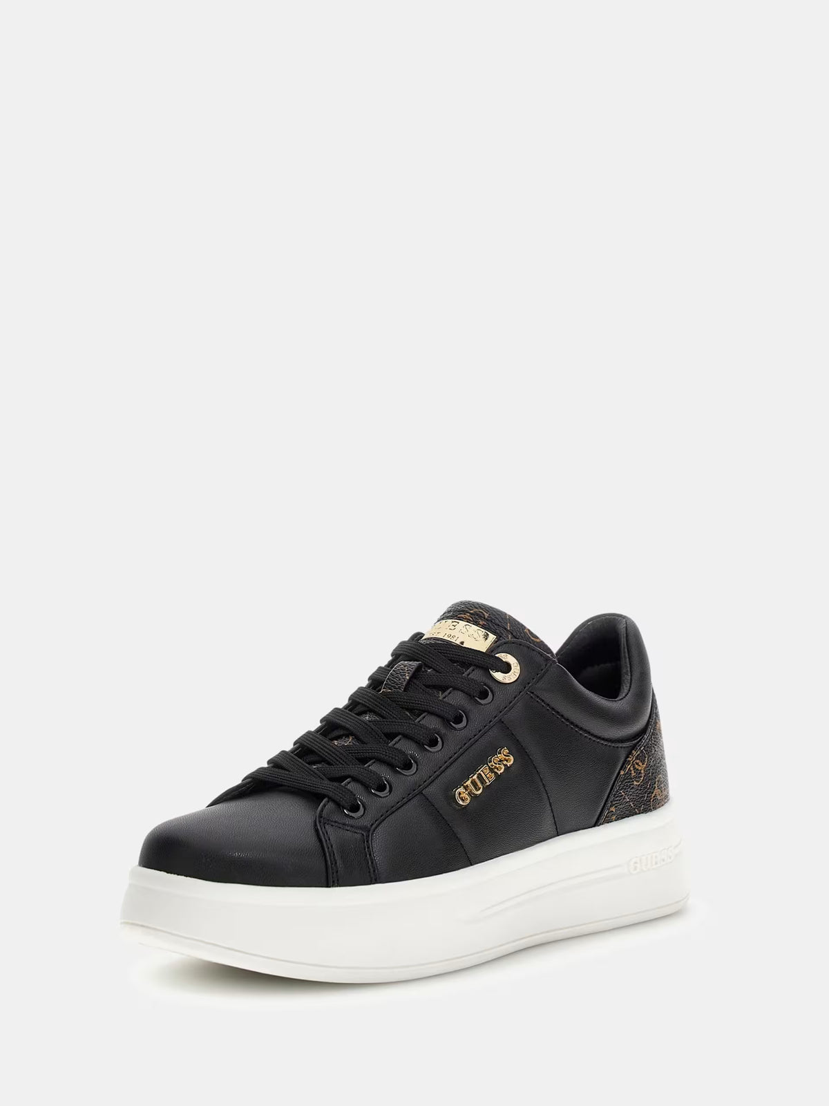 Zapatillas con el logotipo de Joezi