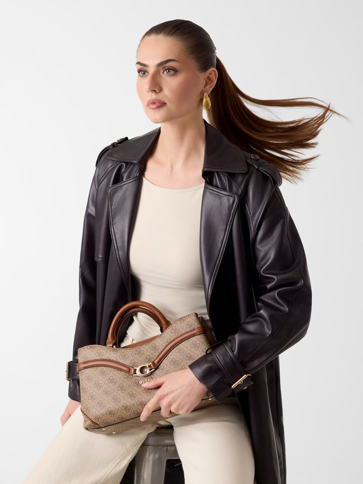 Bolso de mano con el logotipo de Dea 4G