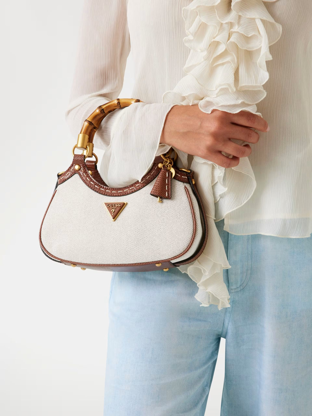 Bolso de mano con asa de bambú Zabry