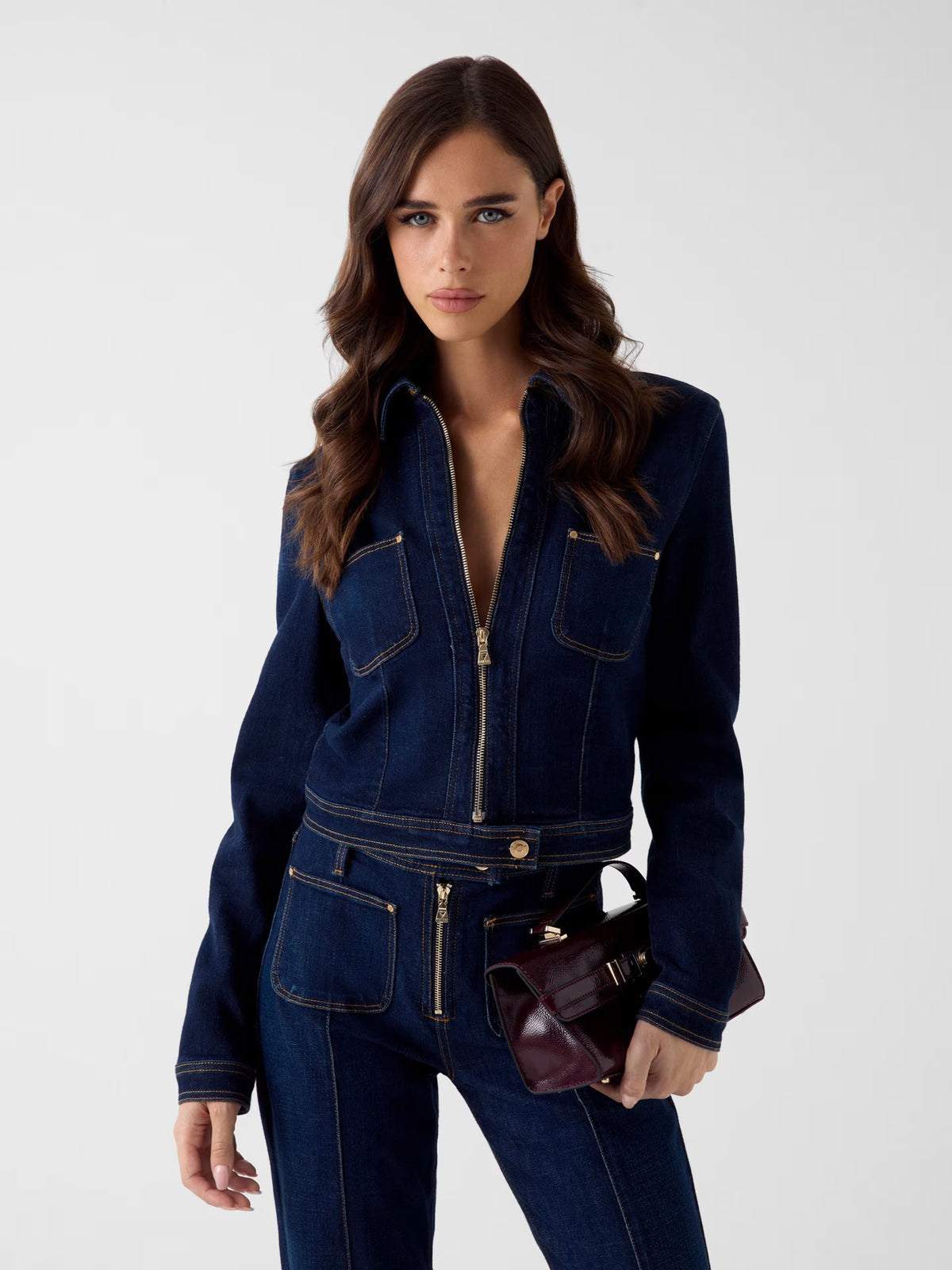 Chaqueta vaquera corta